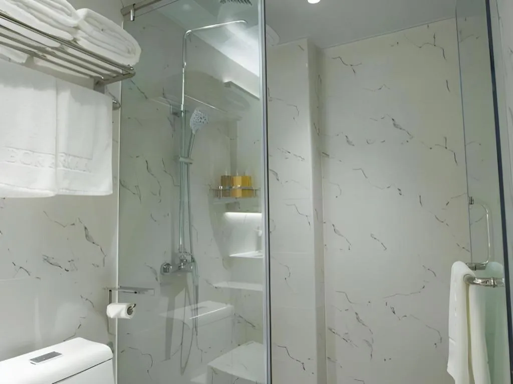 Borrman Hotel Zhuhai Gongbei Port Fuhuali Light Rail