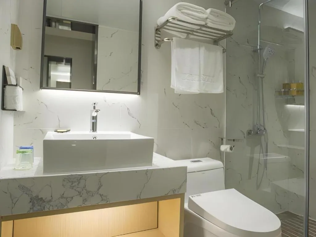 Borrman Hotel Zhuhai Gongbei Port Fuhuali Light Rail