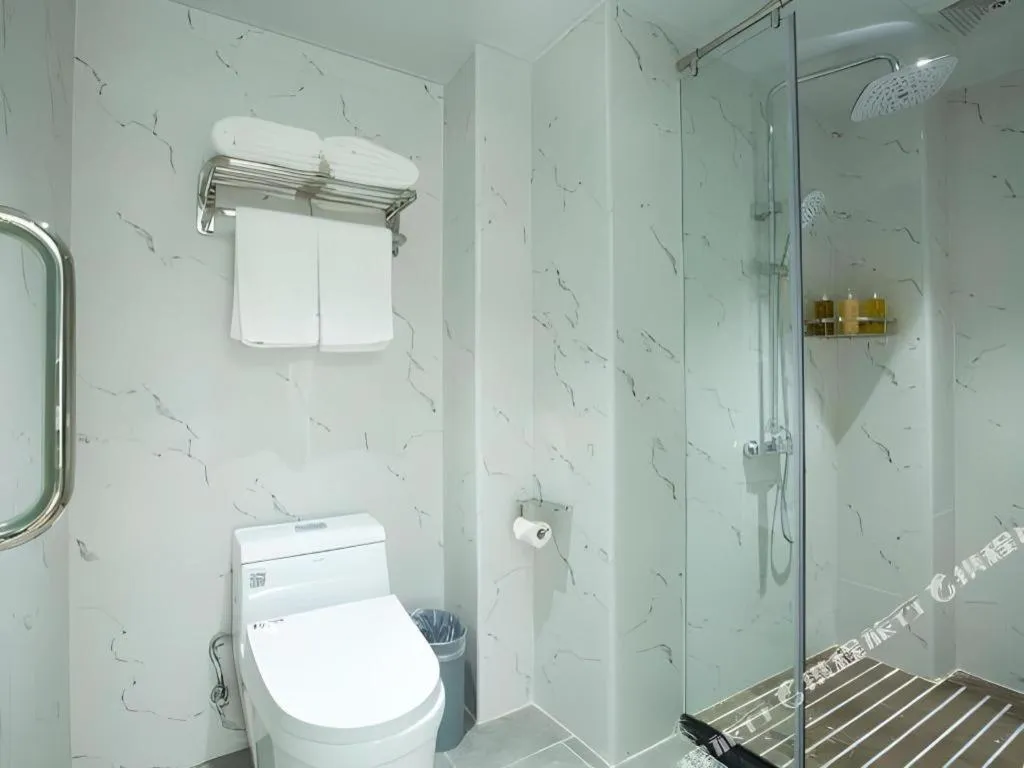 Borrman Hotel Zhuhai Gongbei Port Fuhuali Light Rail