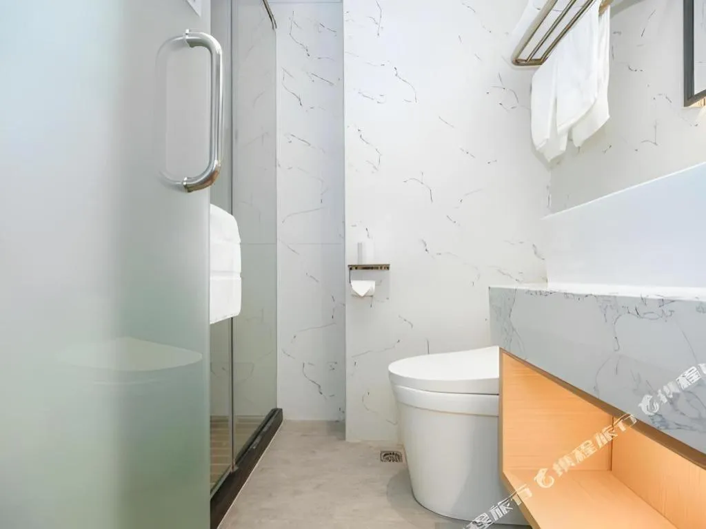 Borrman Hotel Zhuhai Gongbei Port Fuhuali Light Rail