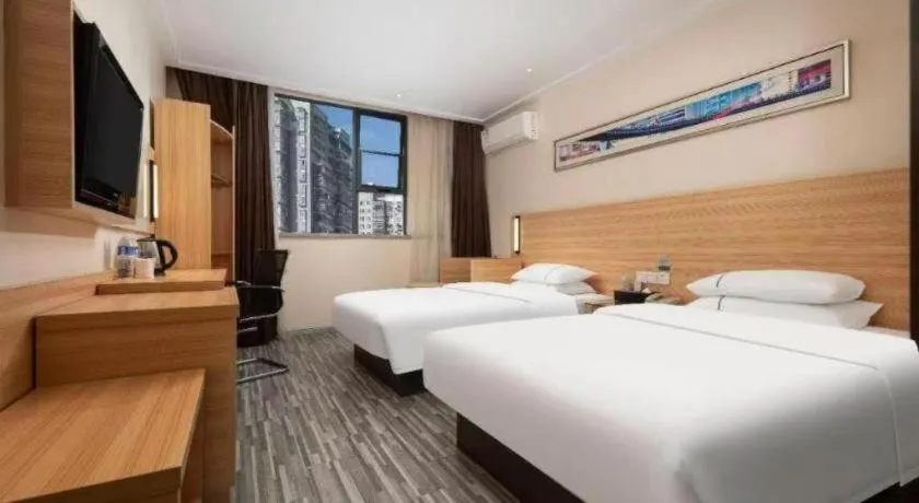 Bed in City Comfort Inn Qianjiang Longxiacheng