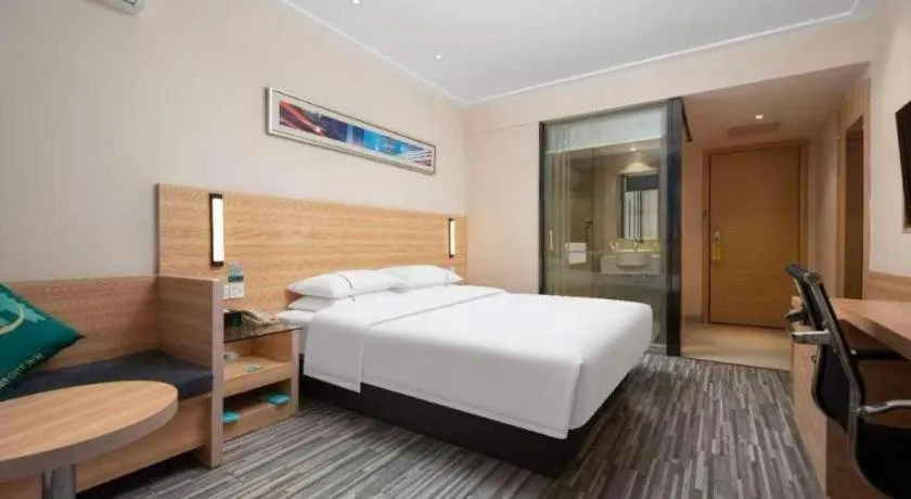 Bed in City Comfort Inn Qianjiang Longxiacheng