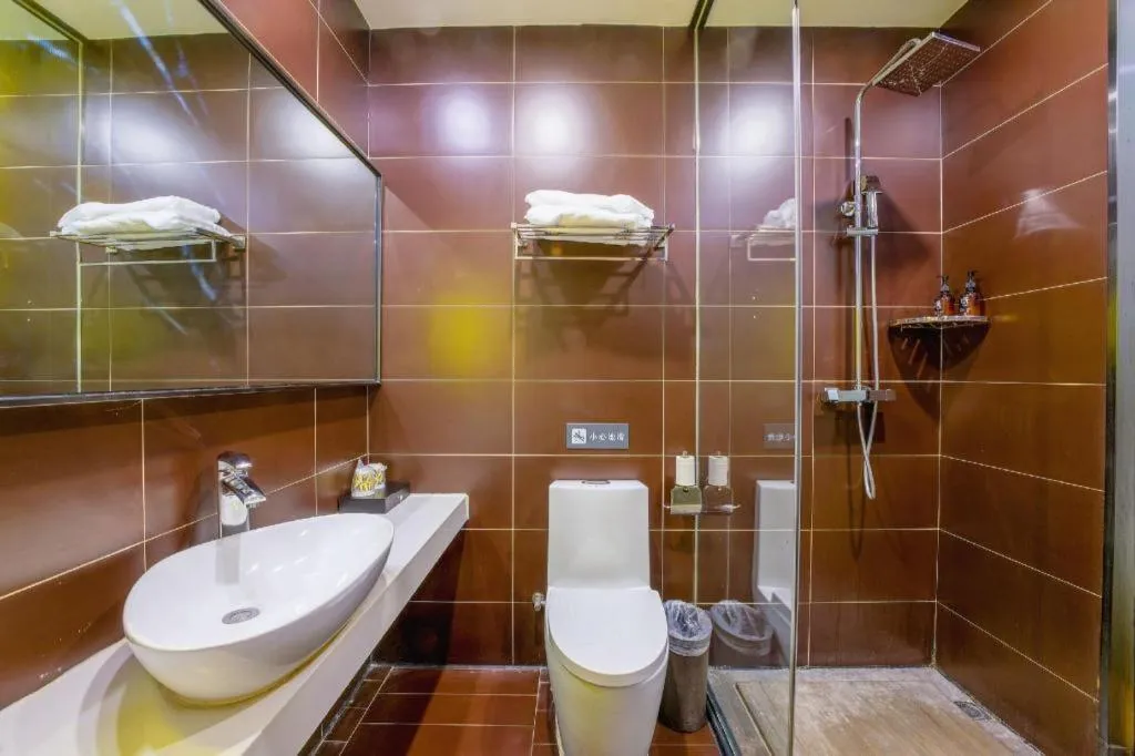 IU Hotel Taiyuan Changfeng West Street The Mixc