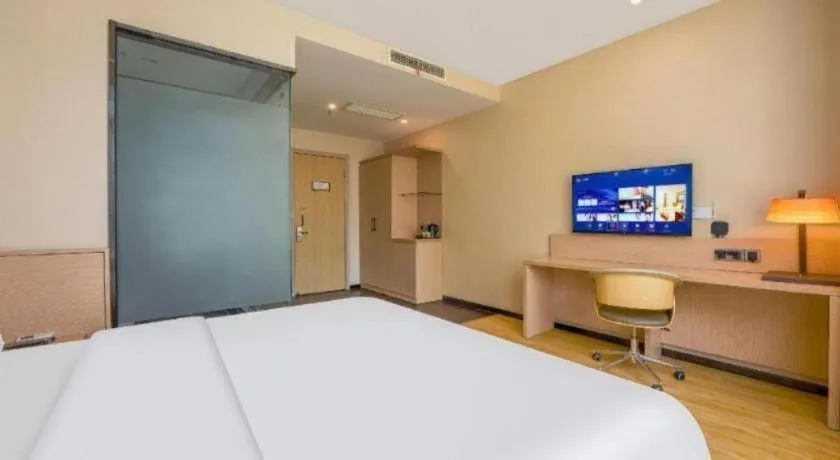 Bed in IU Hotel Taiyuan Changfeng West Street The Mixc