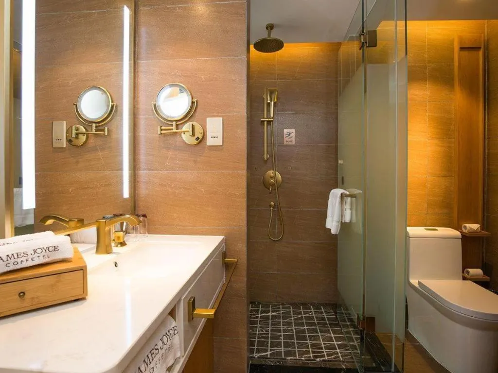 James Joyce Coffetel· Hefei Anhui Agricultural University