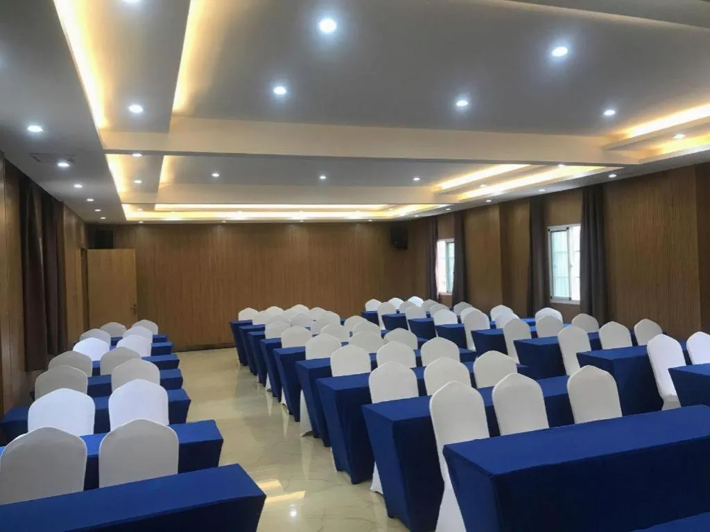 James Joyce Coffetel· Hefei Anhui Agricultural University