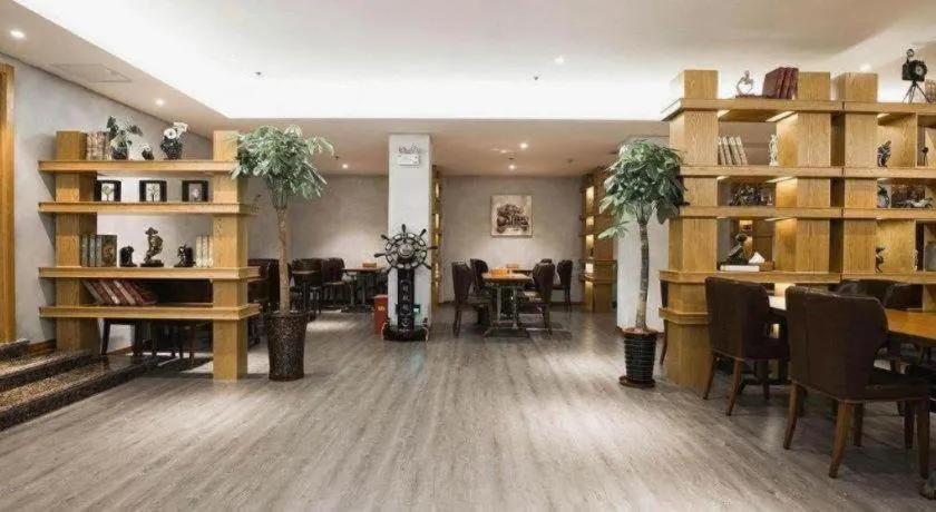 James Joyce Coffetel· Hefei Anhui Agricultural University