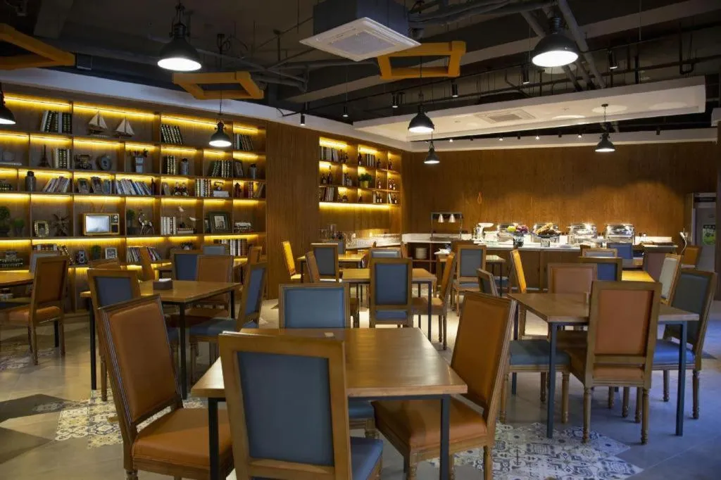 James Joyce Coffetel· Yinchuan International Exhibition Center Wanda Square Qinshui Street