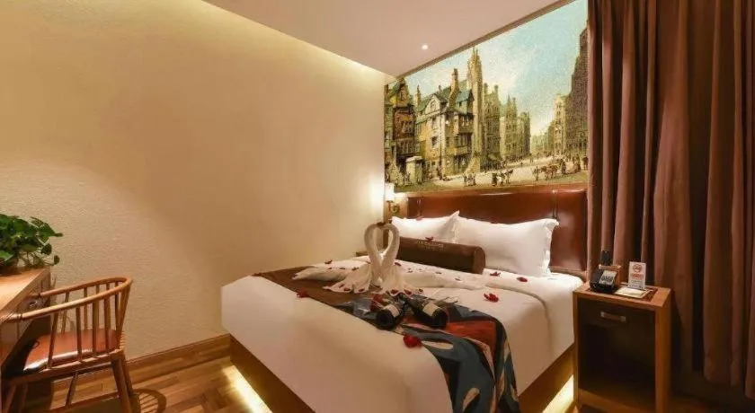 Bed in James Joyce Coffetel Beijing Station