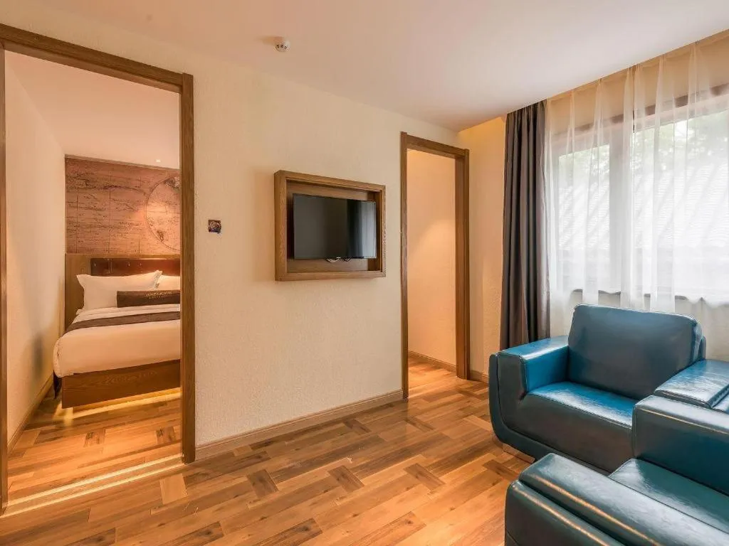 Bed in James Joyce Coffetel Beijing Station