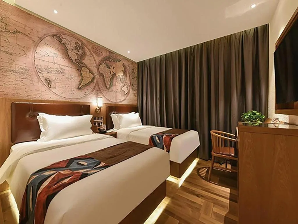 Bed in James Joyce Coffetel Beijing Station