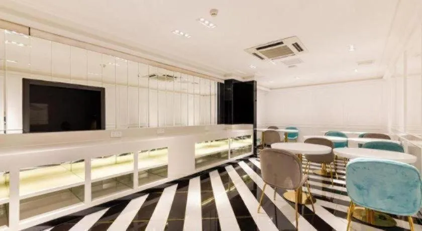 Xana Hotelle· Dalian Software Park University of Technology