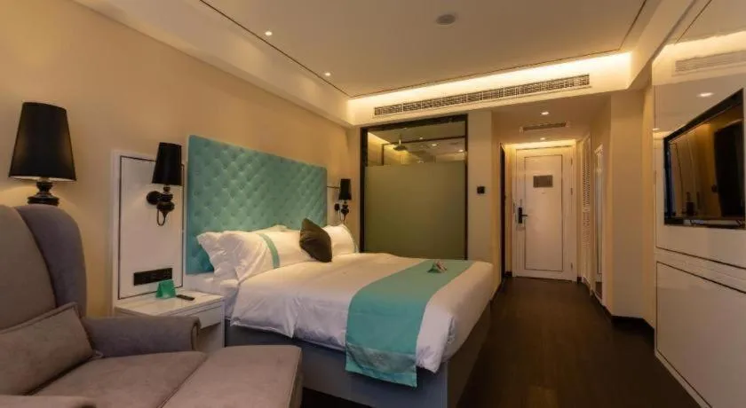 Bed in Xana Hotelle· Dalian Software Park University of Technology