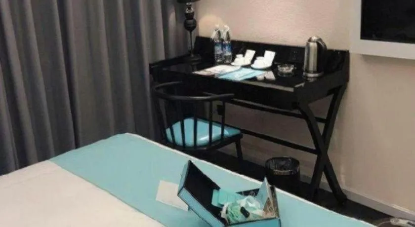 Bed in Xana Hotelle· Dalian Software Park University of Technology