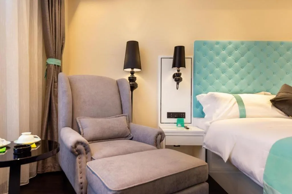 Bed in Xana Hotelle· Dalian Software Park University of Technology