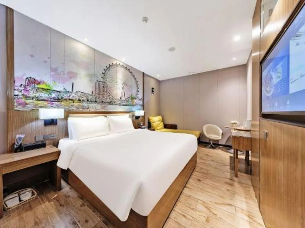 Bed in ZMAX Hotel Beijing Tongzhou Universal Tourist Resort Linheli Metro Station