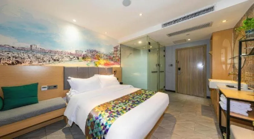 Bed in ZMAX Hotel Beijing Tongzhou Universal Tourist Resort Linheli Metro Station