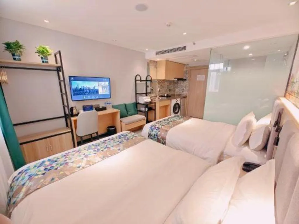 Bed in ZMAX Hotel Beijing Tongzhou Universal Tourist Resort Linheli Metro Station