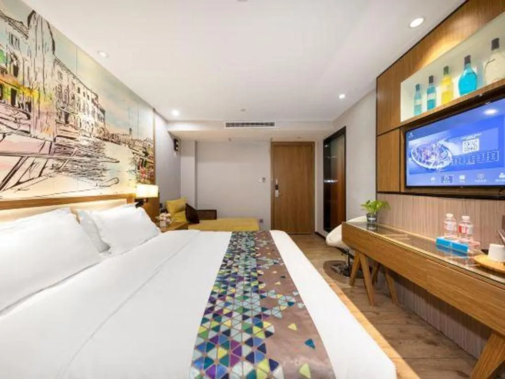 Bed in ZMAX Hotel Beijing Tongzhou Universal Tourist Resort Linheli Metro Station