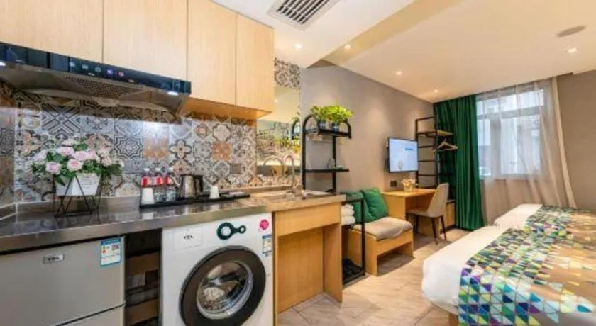 Bed in ZMAX Hotel Beijing Tongzhou Universal Tourist Resort Linheli Metro Station