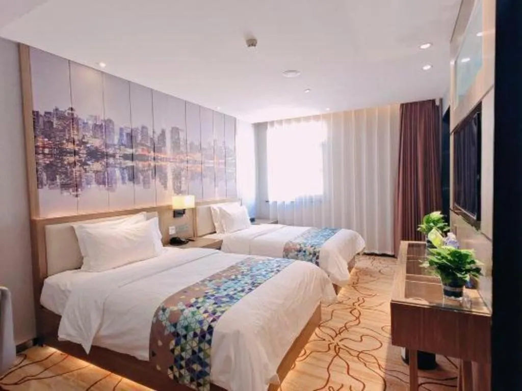 Bed in ZMAX Hotel Beijing Tongzhou Universal Tourist Resort Linheli Metro Station