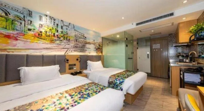 Bed in ZMAX Hotel Beijing Tongzhou Universal Tourist Resort Linheli Metro Station