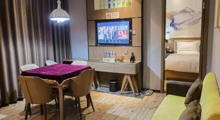 Bed in ZMAX Hotel Beijing Tongzhou Universal Tourist Resort Linheli Metro Station