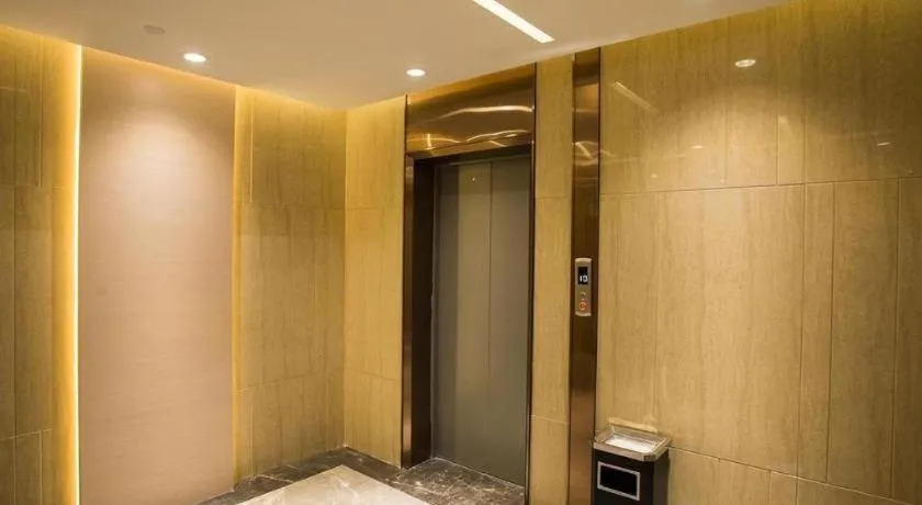 Lavande Hotels Xuzhou Yunlong Wanda Medical University