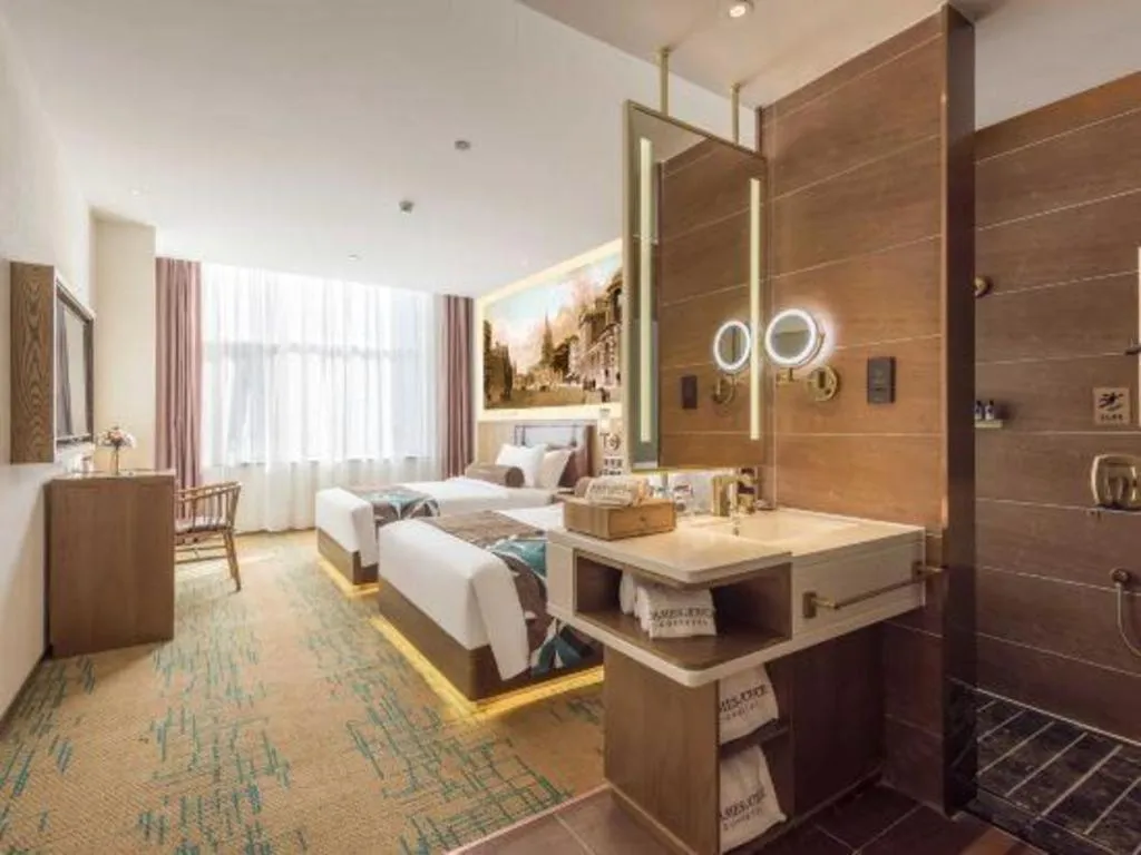 Bed in James Joyce Coffetel Beijing Pinggu Hospital Century Square