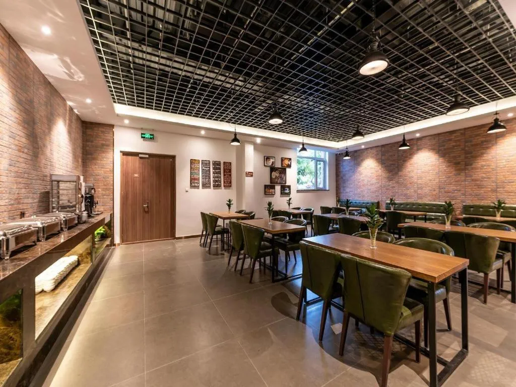 James Joyce Coffetel Beijing Pinggu Hospital Century Square