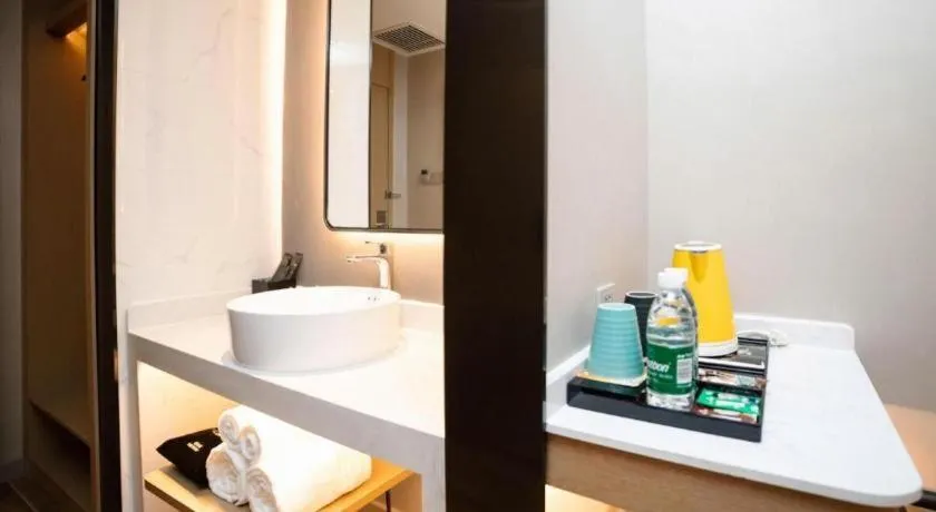 Magnotel Huludao Xingcheng Central Square Wenquan Street