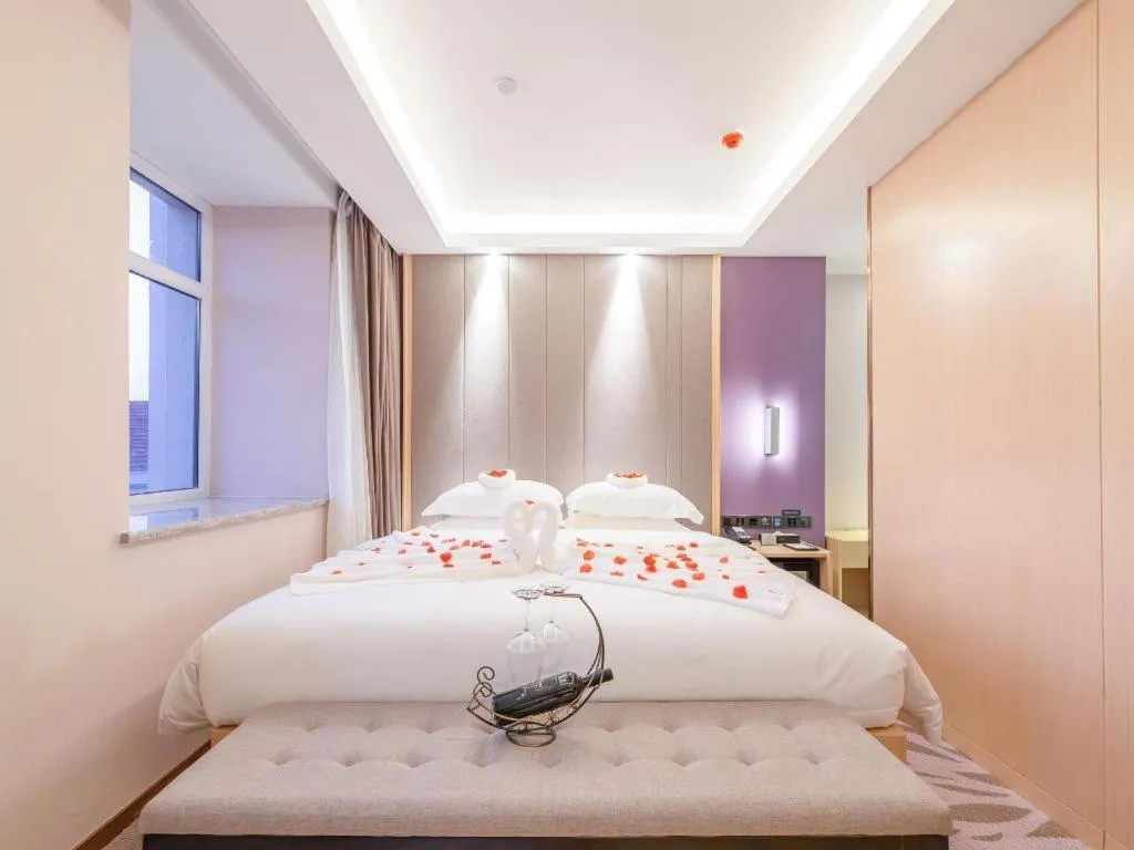 Bed in Lavande Hotel Ji'nan Railway Station Long Distance Bus Terminal