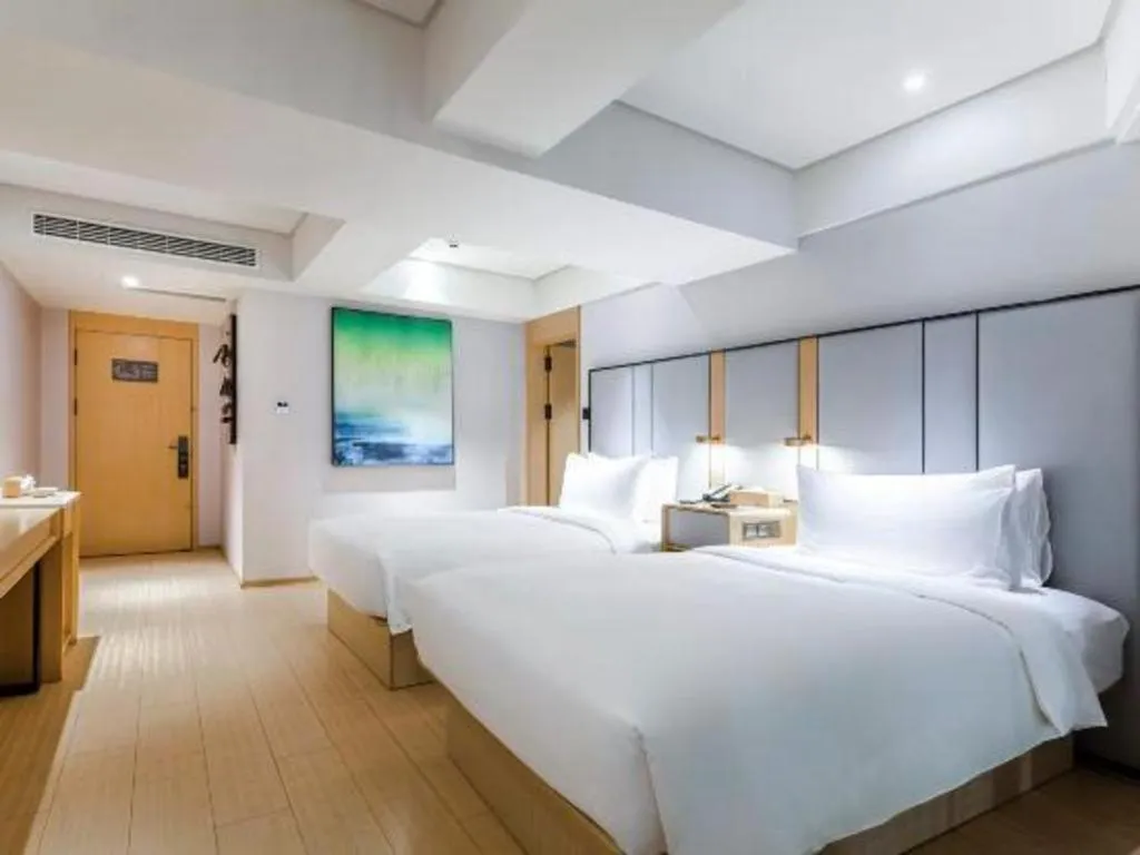 JI Hotel Shanghai Shangcheng Road Metro Station