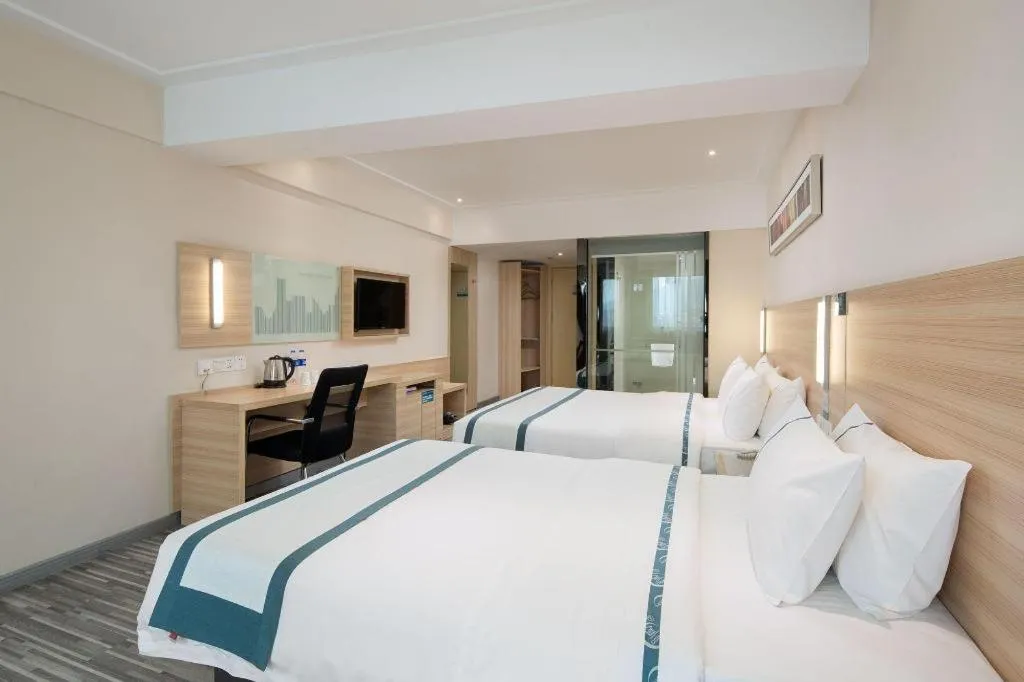 Bed in City Comfort Inn Changsha Yuelu Mountain Meixi Lake Park