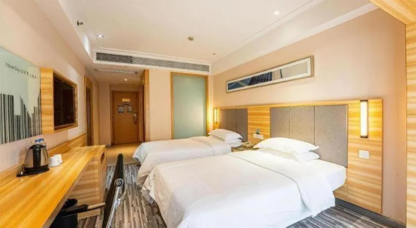 Bed in City Comfort Inn Changsha Yuelu Mountain Meixi Lake Park