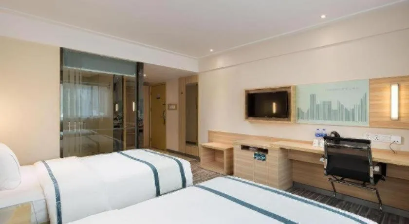 Bed in City Comfort Inn Changsha Yuelu Mountain Meixi Lake Park