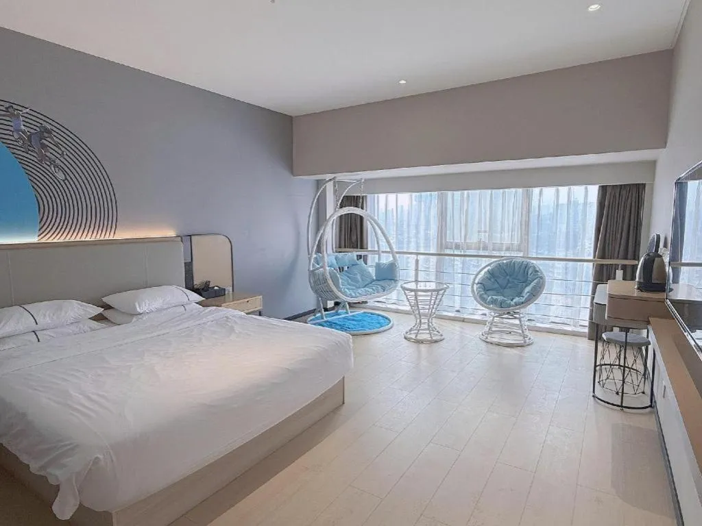 Bed in City Comfort Inn Changsha Yuelu Mountain Meixi Lake Park