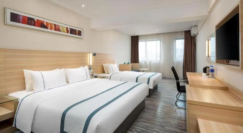 Bed in City Comfort Inn Changsha Yuelu Mountain Meixi Lake Park