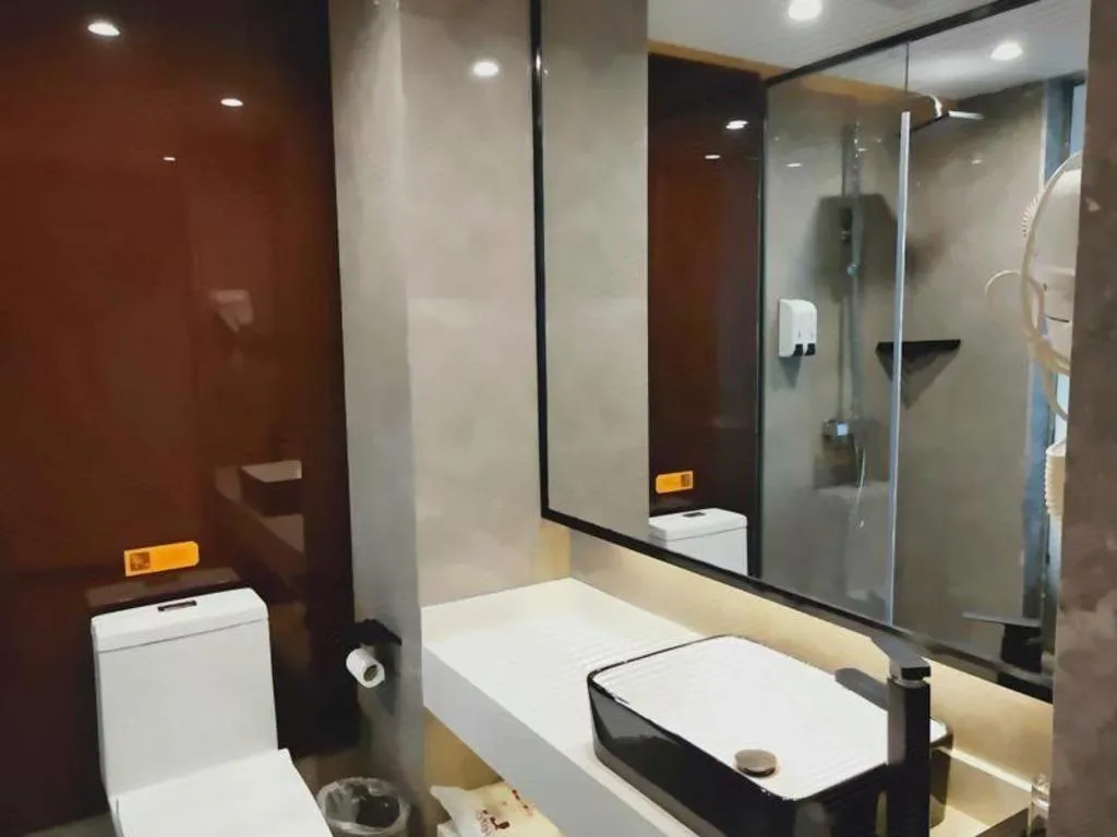 IU Hotel Xinyu Fenyi Mall