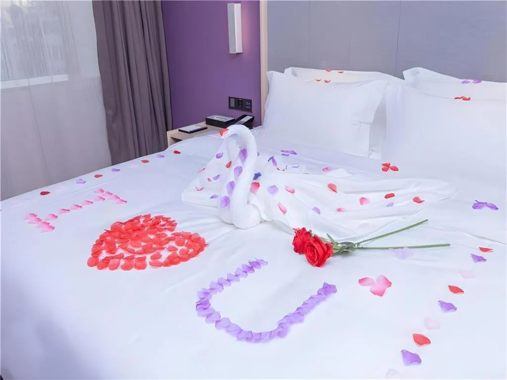 Bed in Lavande Hotel Guangzhou Zengchen Xintang Light Railway Station