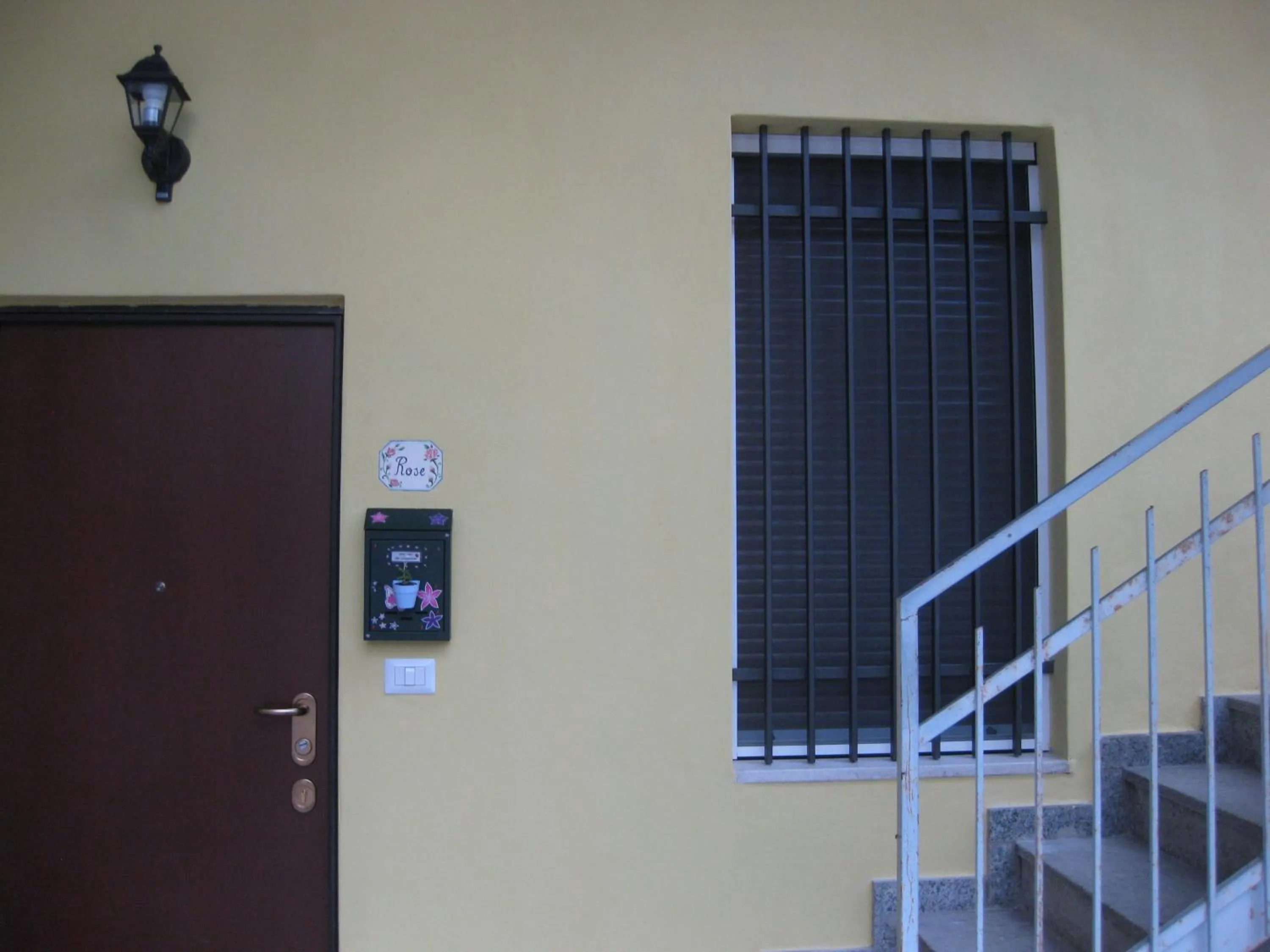 Decorative detail in B&B Lavender&Rose