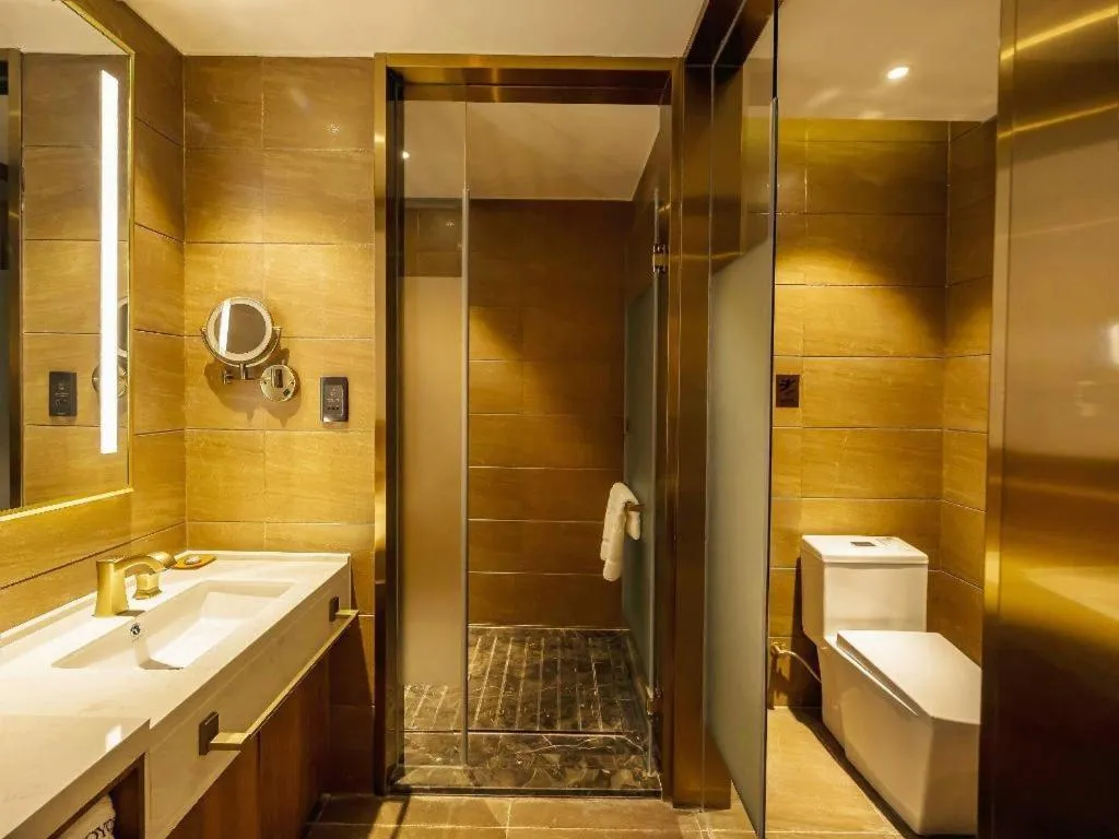 James Joyce Coffetel Shenyang North Railway Station Qishan Road Metro Station