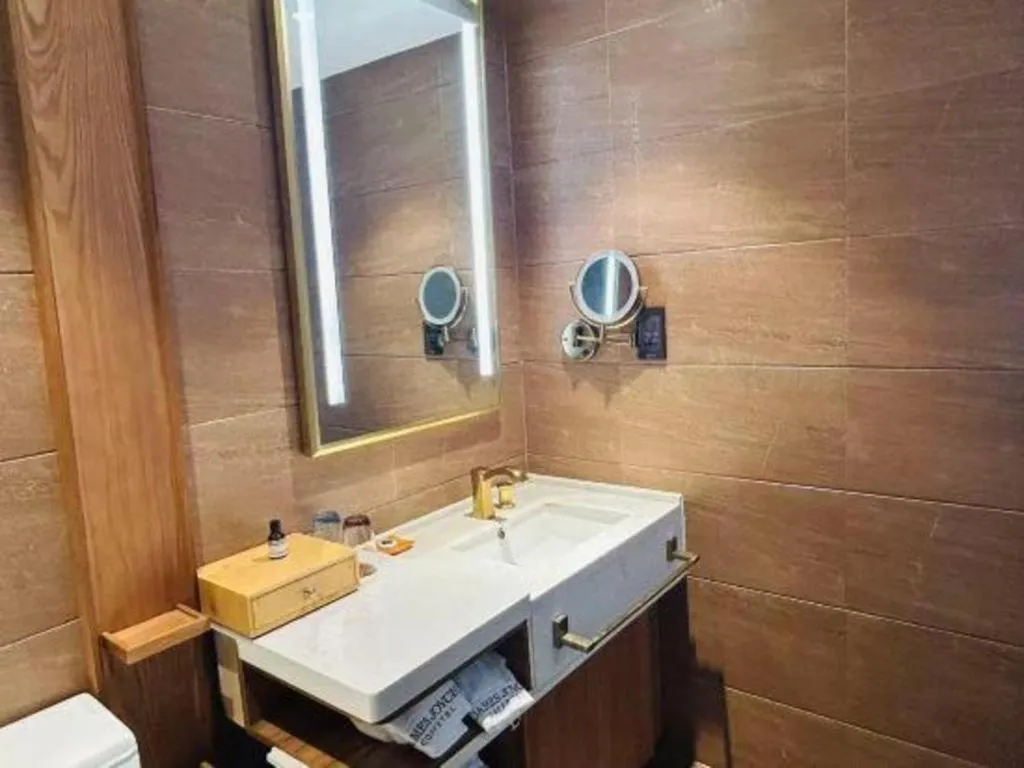 James Joyce Coffetel Shenyang North Railway Station Qishan Road Metro Station