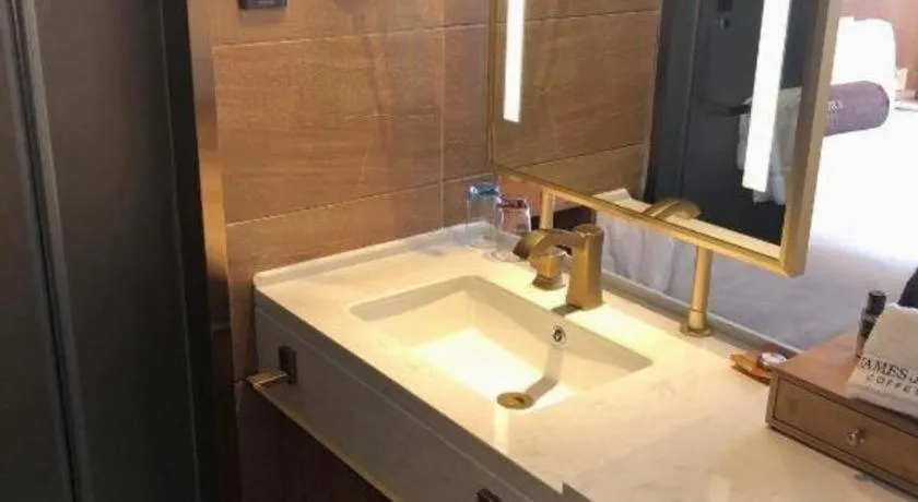 James Joyce Coffetel Shenyang North Railway Station Qishan Road Metro Station