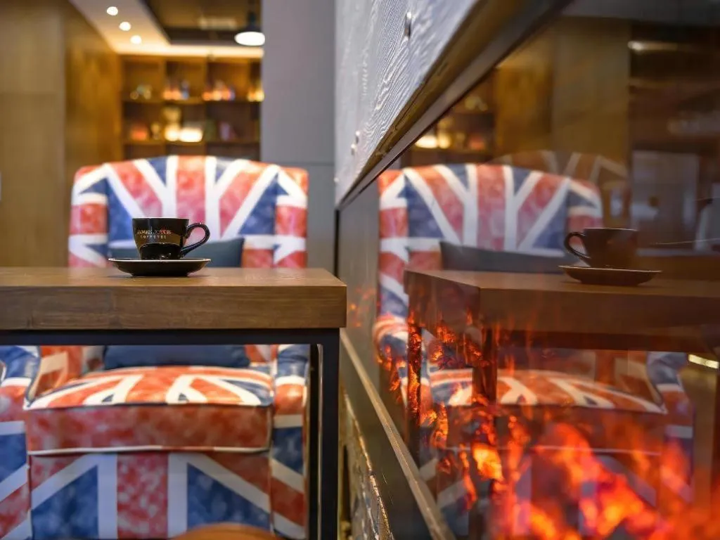 James Joyce Coffetel Shenyang North Railway Station Qishan Road Metro Station