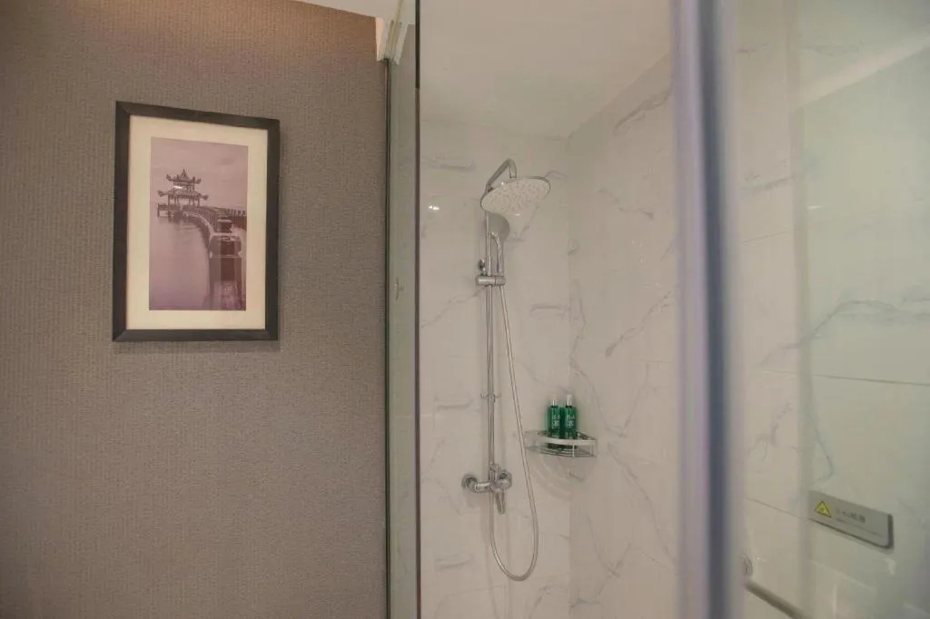 Magnotel Hotel Dongxing Guomen Port