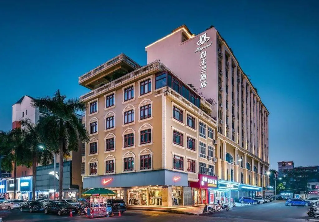 Magnotel Hotel Dongxing Guomen Port