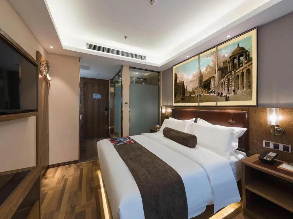 Bed in James Joyce Coffetel Beijing West Railway Station Lianhua Bridge