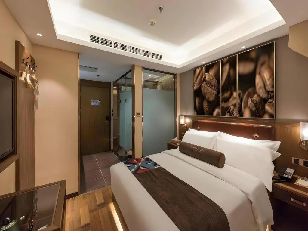 Bed in James Joyce Coffetel Beijing West Railway Station Lianhua Bridge