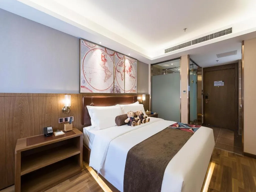 Bed in James Joyce Coffetel Beijing West Railway Station Lianhua Bridge